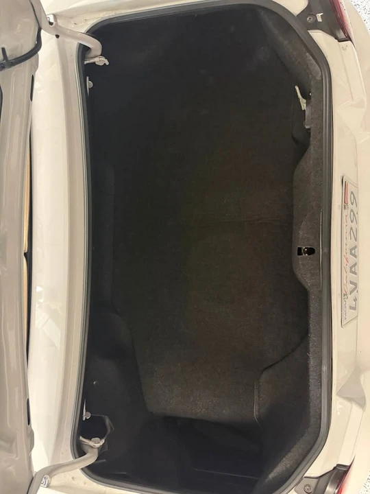 2001 Mazda NB MX-5 Miata - Image 11 of 20
