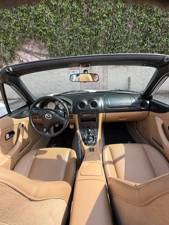 2001 Mazda NB MX-5 Miata - Image 16 of 20