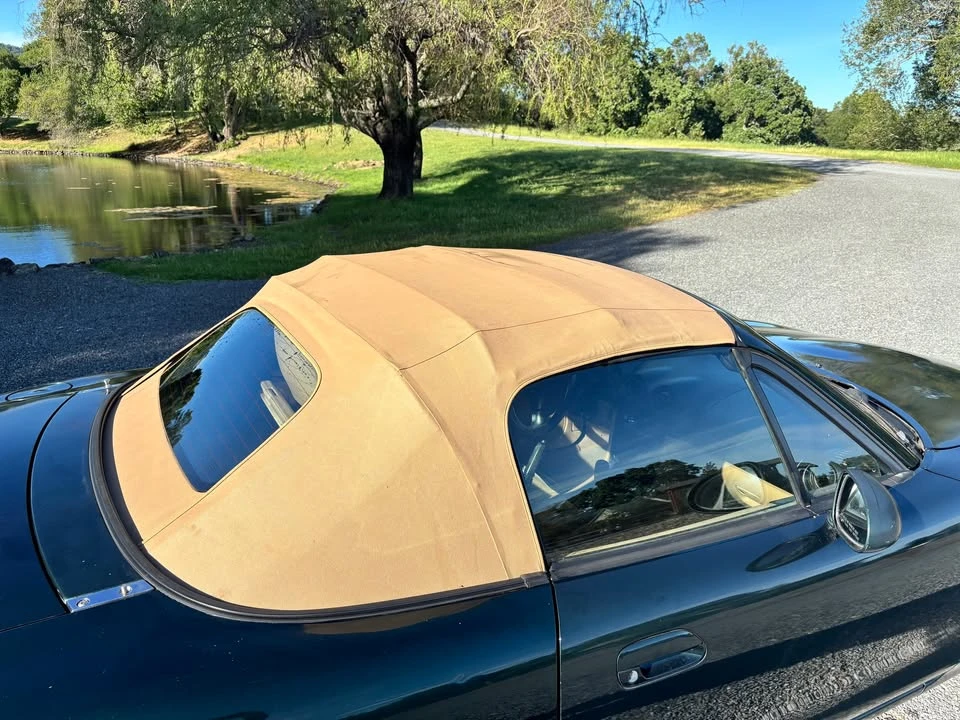 2001 Mazda NB MX-5 Miata - Image 17 of 17