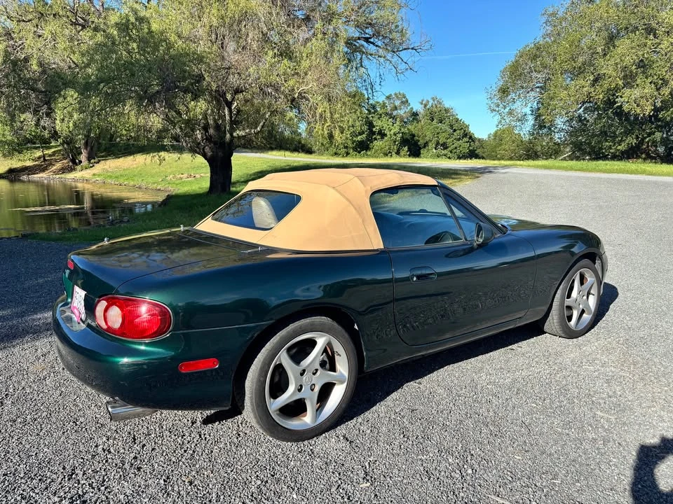 2001 Mazda NB MX-5 Miata - Image 3 of 17
