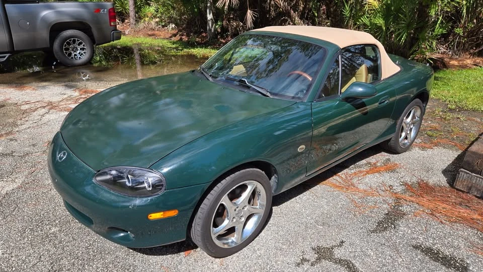 2001 Mazda NB MX-5 Miata - Image 13 of 20