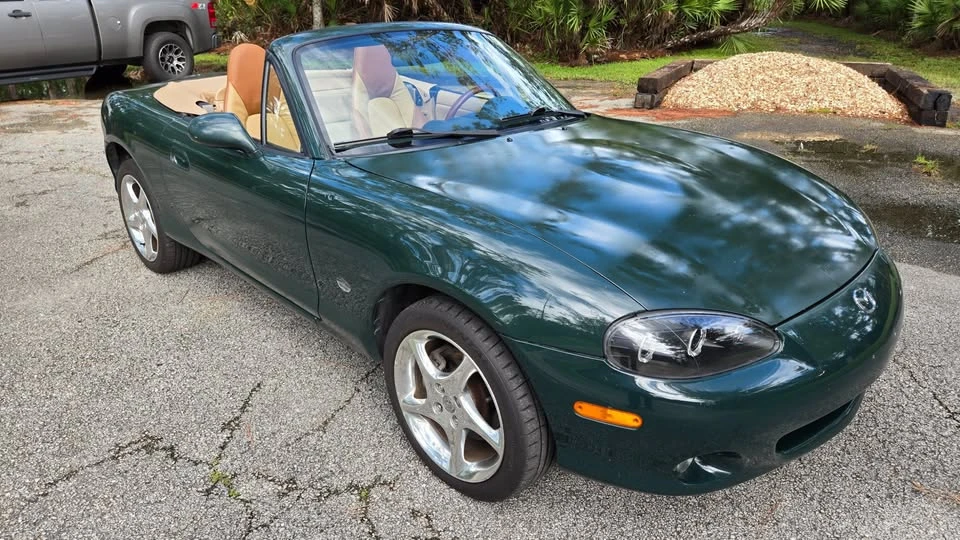 2001 Mazda NB MX-5 Miata - Image 10 of 20
