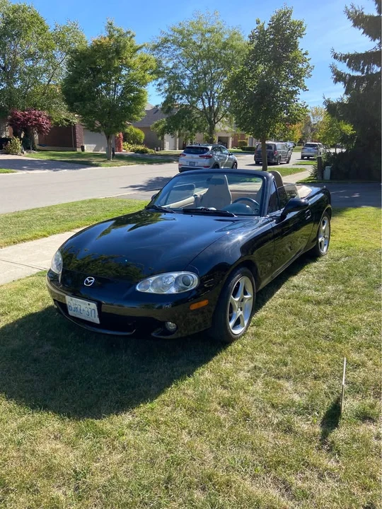 2001 Mazda NB MX-5 Miata - Image 4 of 5