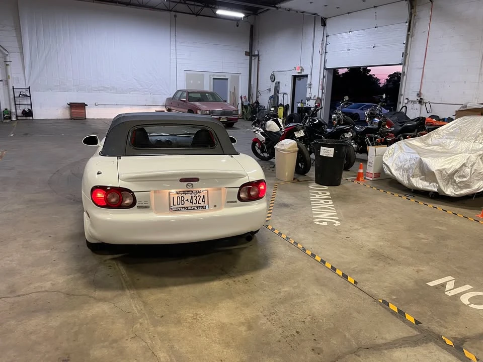 2001 Mazda NB MX-5 Miata - Image 8 of 20