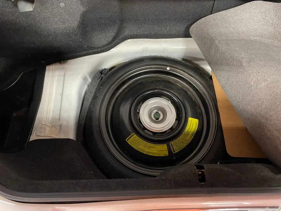 2001 Mazda NB MX-5 Miata - Image 14 of 20