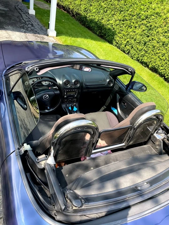 2001 Mazda NB MX-5 Miata - Image 6 of 7