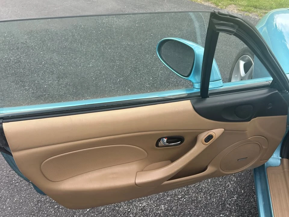2001 Mazda NB MX-5 Miata - Image 10 of 10