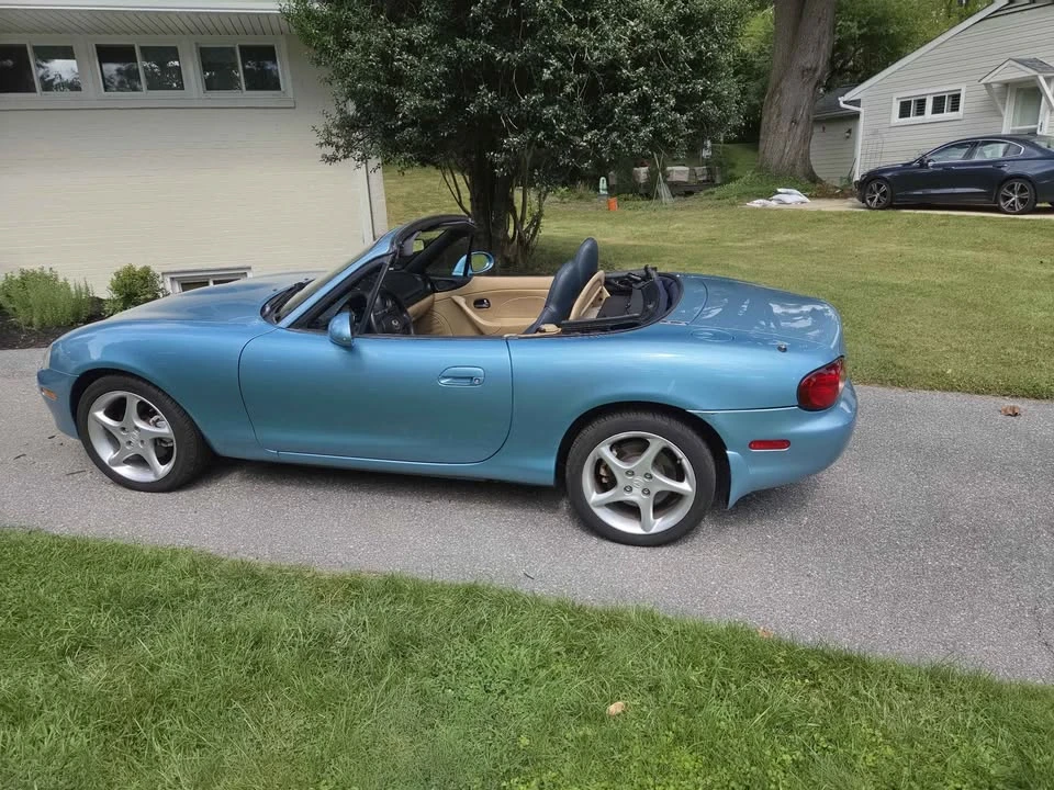 2001 Mazda NB MX-5 Miata - Image 19 of 20