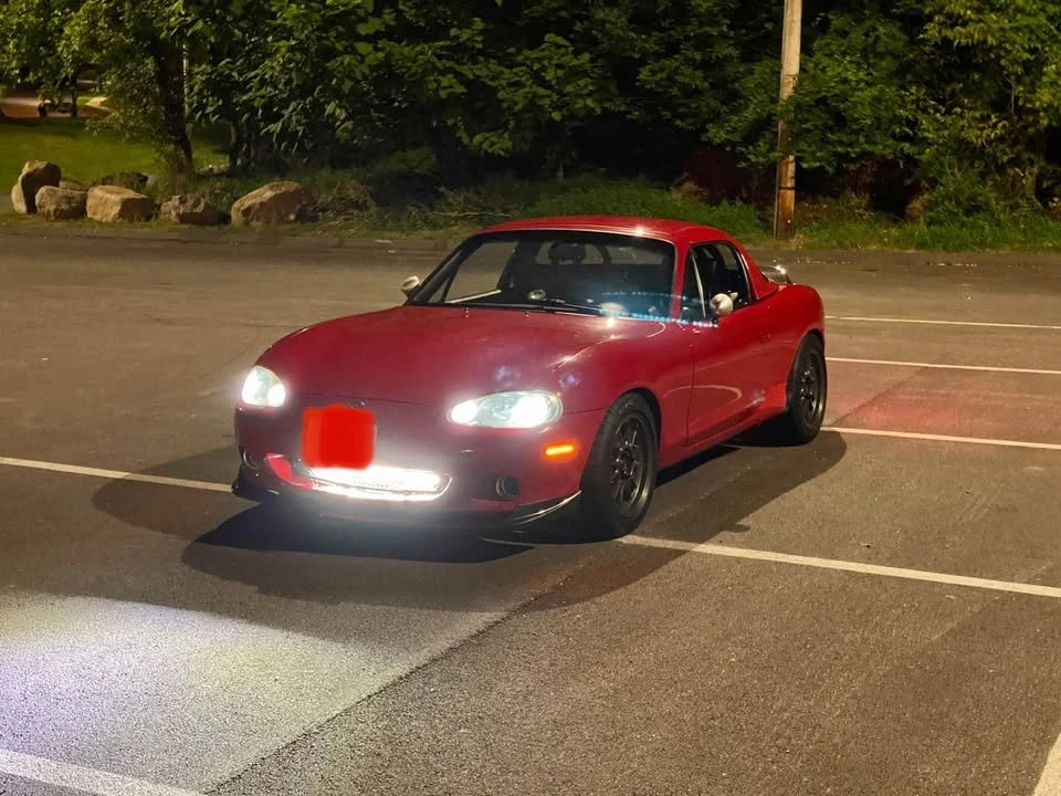 2001 Mazda NB MX-5 Miata - Image 10 of 17