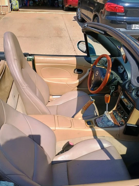 2001 Mazda NB MX-5 Miata - Image 11 of 11