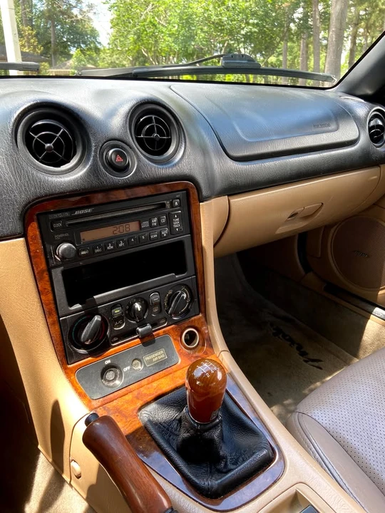2001 Mazda NB MX-5 Miata - Image 3 of 10