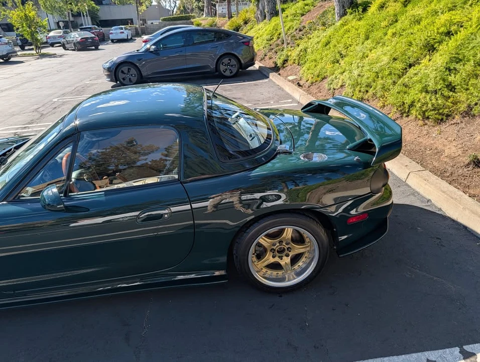2001 Mazda NB MX-5 Miata - Image 2 of 13