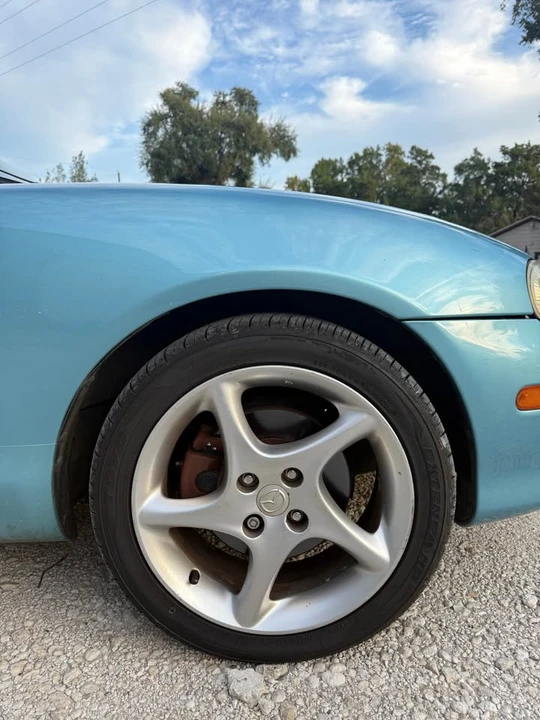 2001 Mazda NB MX-5 Miata - Image 4 of 20