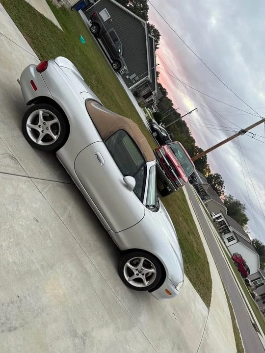 2001 Mazda NB MX-5 Miata - Image 5 of 7