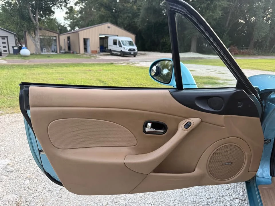 2001 Mazda NB MX-5 Miata - Image 16 of 20