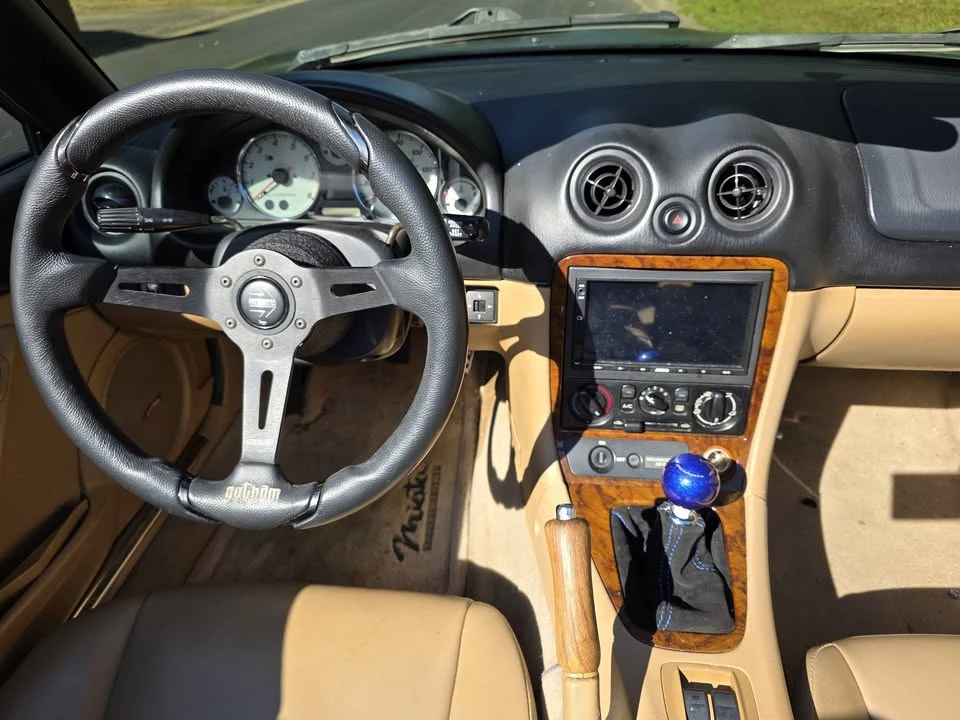 2001 Mazda NB MX-5 Miata - Image 17 of 17