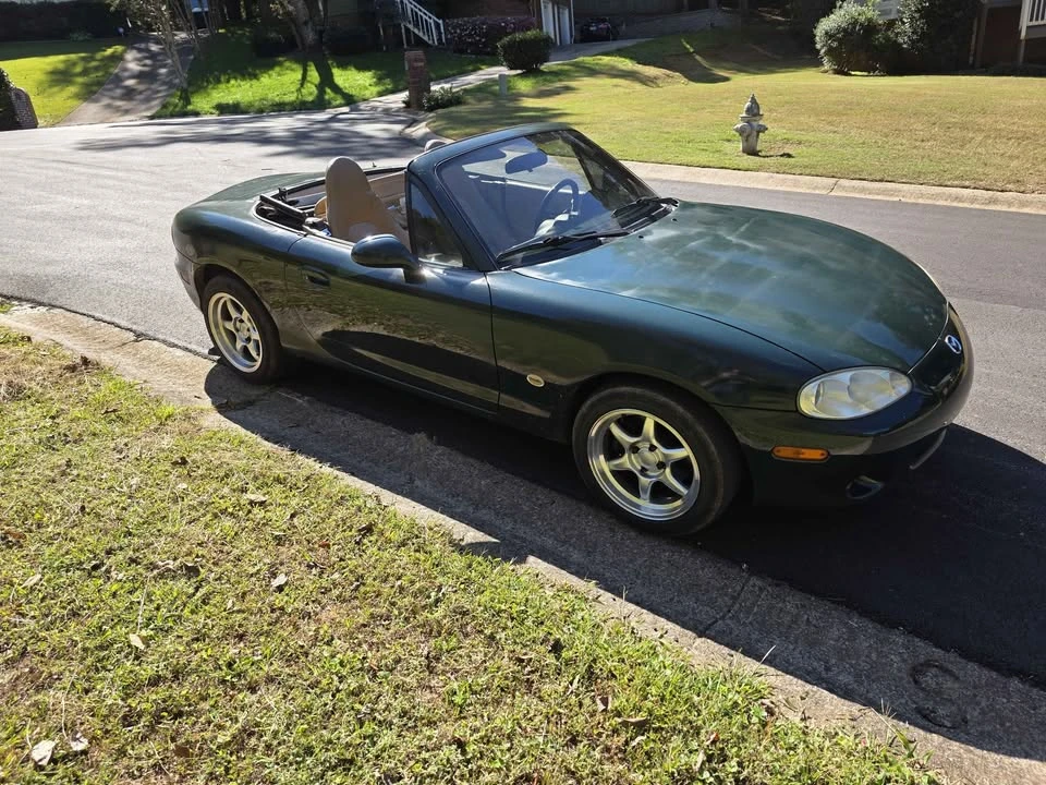 2001 Mazda NB MX-5 Miata - Image 3 of 17