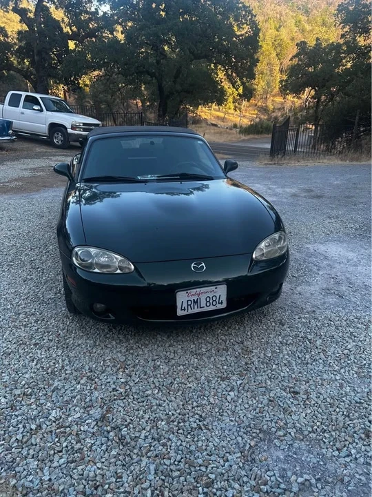 2001 Mazda NB MX-5 Miata - Image 5 of 17
