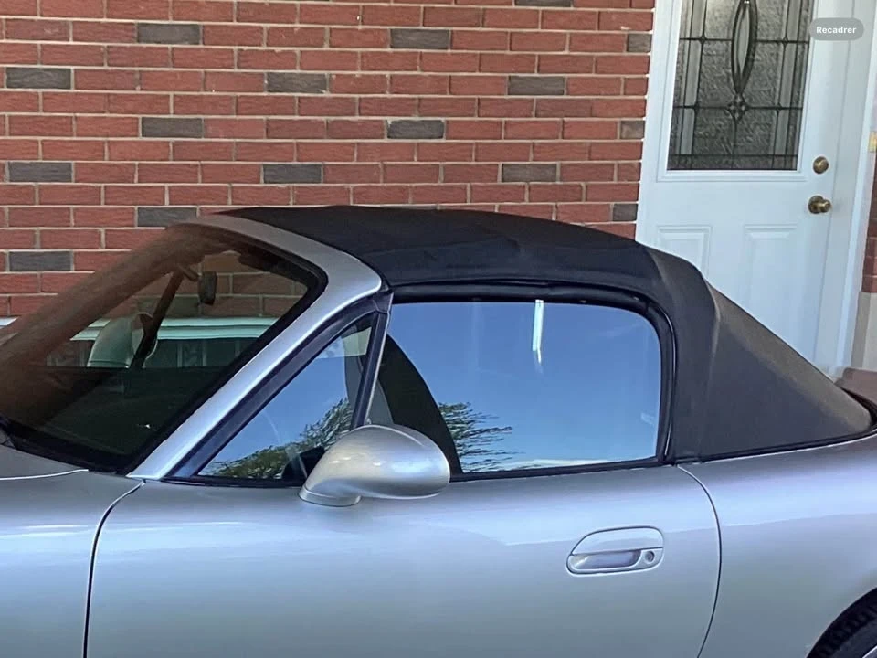 2001 Mazda NB MX-5 Miata - Image 4 of 9