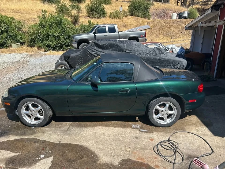 2001 Mazda NB MX-5 Miata - Image 15 of 17