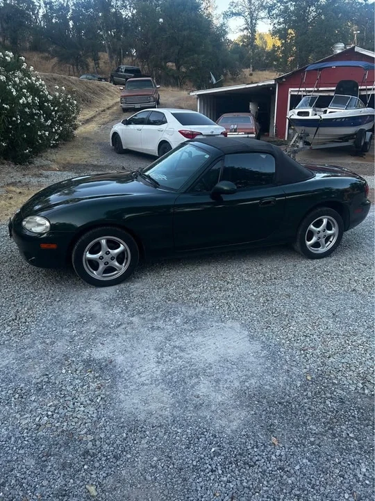 2001 Mazda NB MX-5 Miata - Image 12 of 17