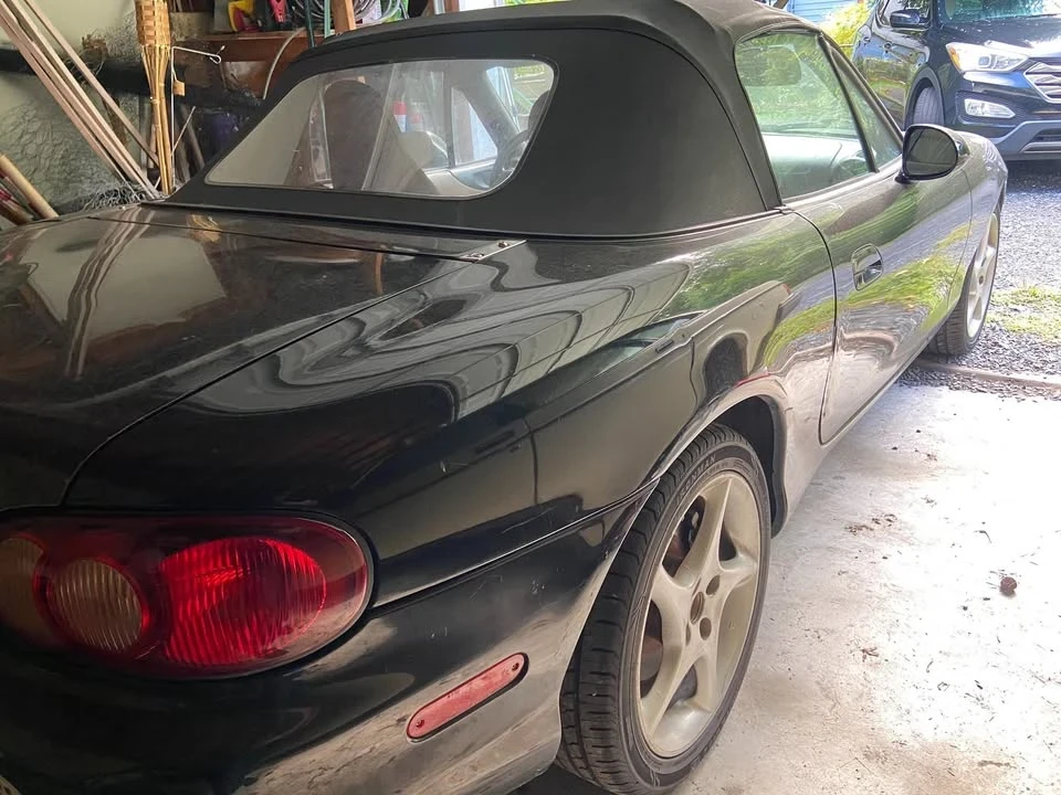 2001 Mazda NB MX-5 Miata - Image 3 of 7