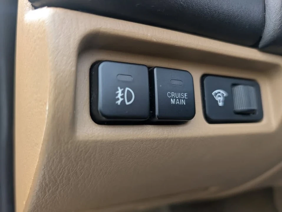 2001 Mazda NB MX-5 Miata - Image 14 of 20