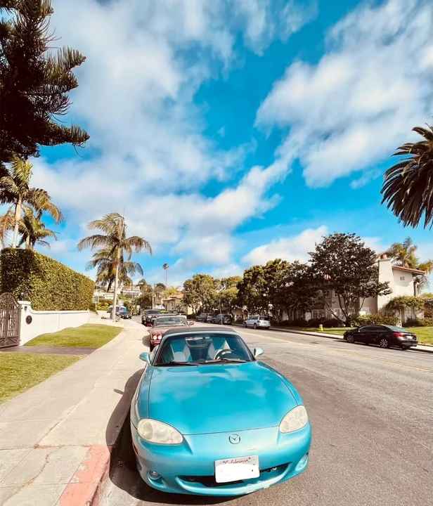 2001 Mazda NB MX-5 Miata - Image 6 of 17