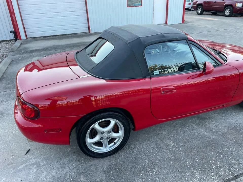 2001 Mazda NB MX-5 Miata - Image 13 of 19