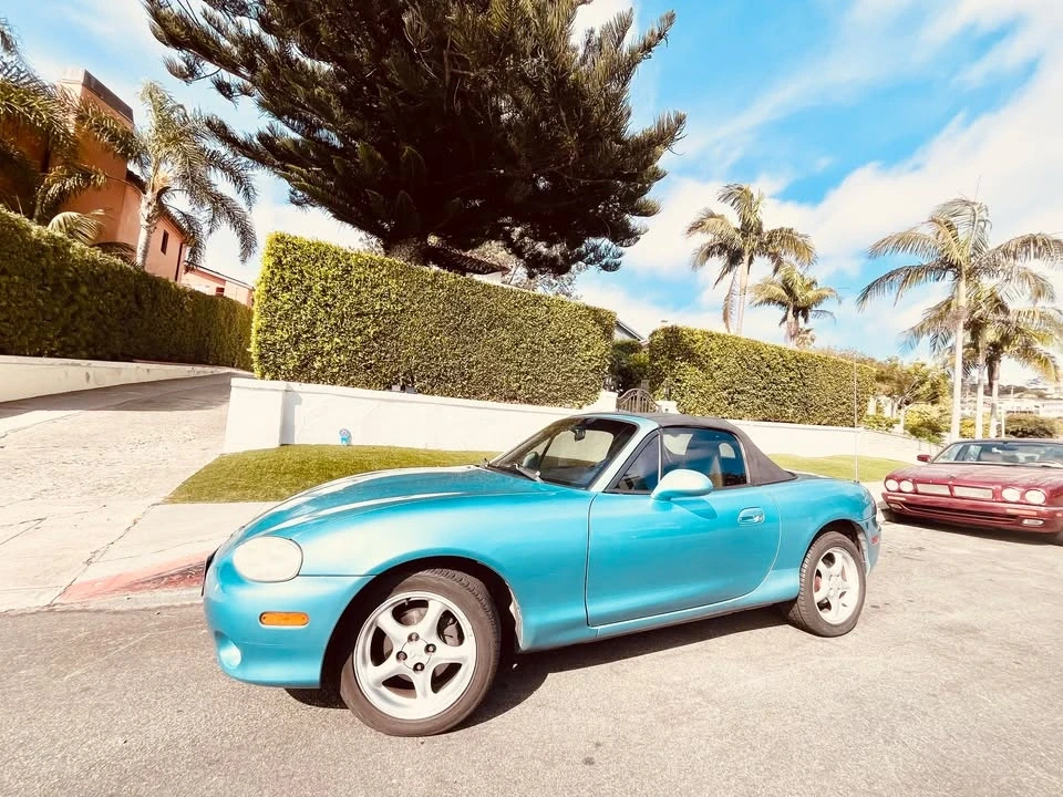 2001 Mazda NB MX-5 Miata - Image 4 of 17
