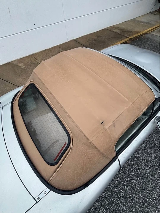 2001 Mazda NB MX-5 Miata - Image 3 of 10