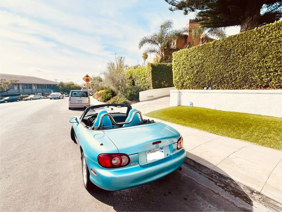 2001 Mazda NB MX-5 Miata - Image 9 of 17