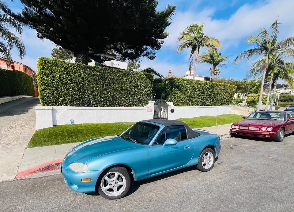 2001 Mazda NB MX-5 Miata - Image 3 of 17