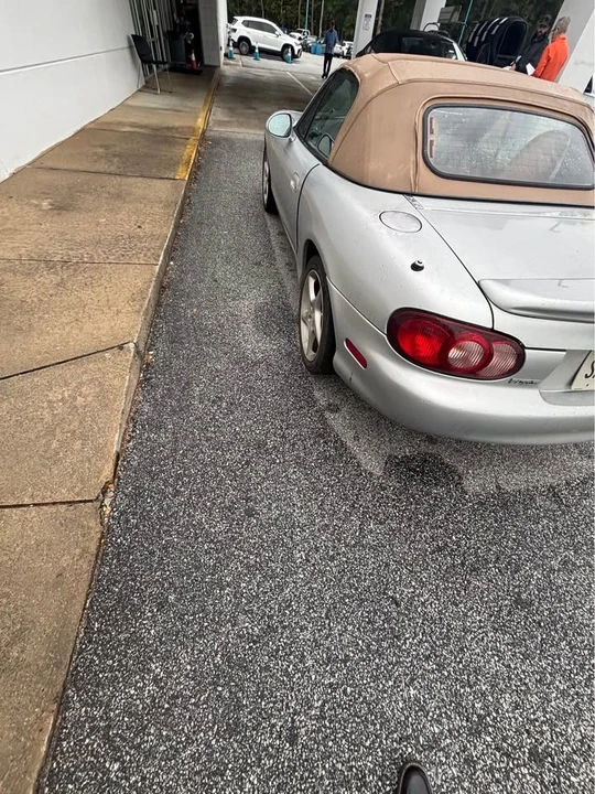 2001 Mazda NB MX-5 Miata - Image 7 of 10