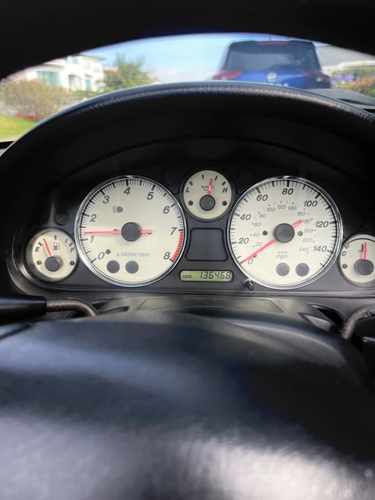 2001 Mazda NB MX-5 Miata - Image 17 of 17