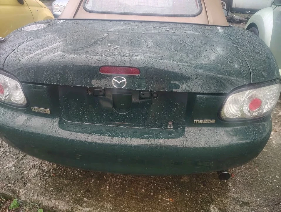 2001 Mazda NB MX-5 Miata - Image 11 of 12