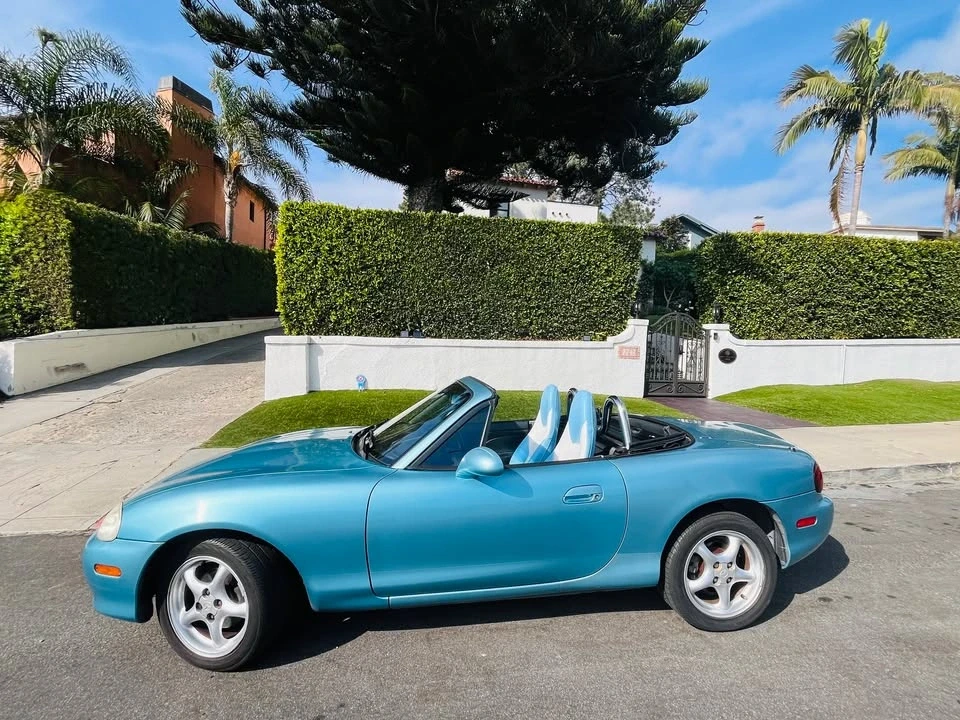 2001 Mazda NB MX-5 Miata - Image 8 of 17
