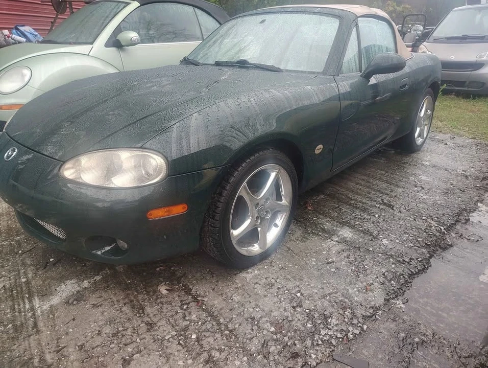 2001 Mazda NB MX-5 Miata - Image 8 of 12