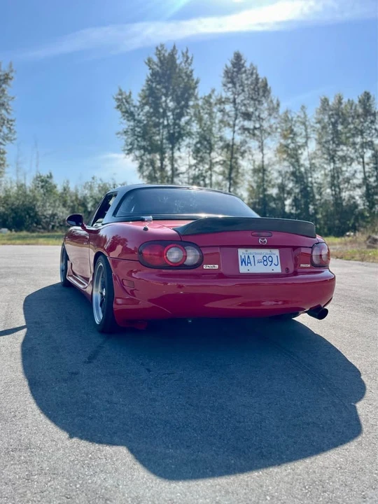 2001 Mazda NB MX-5 Miata - Image 14 of 21