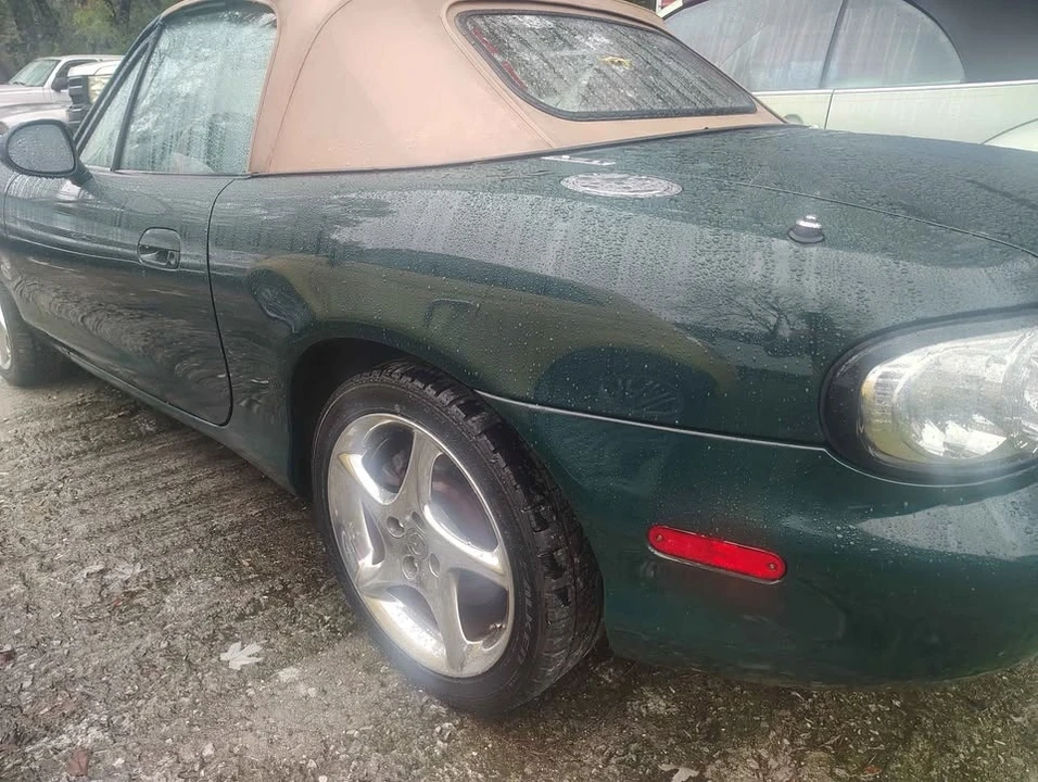 2001 Mazda NB MX-5 Miata - Image 12 of 12