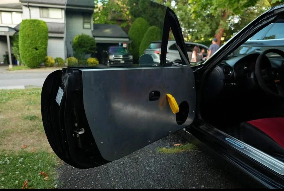2001 Mazda NB MX-5 Miata - Image 8 of 17