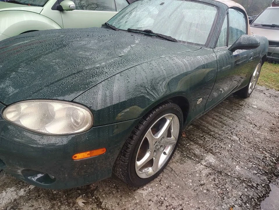 2001 Mazda NB MX-5 Miata - Image 3 of 12