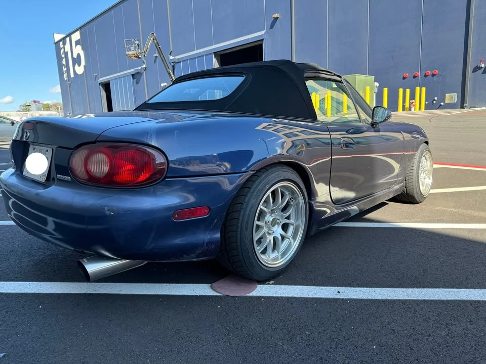 2001 Mazda NB MX-5 Miata - Image 5 of 7