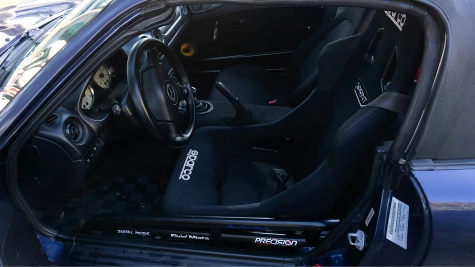 2001 Mazda NB MX-5 Miata - Image 10 of 10