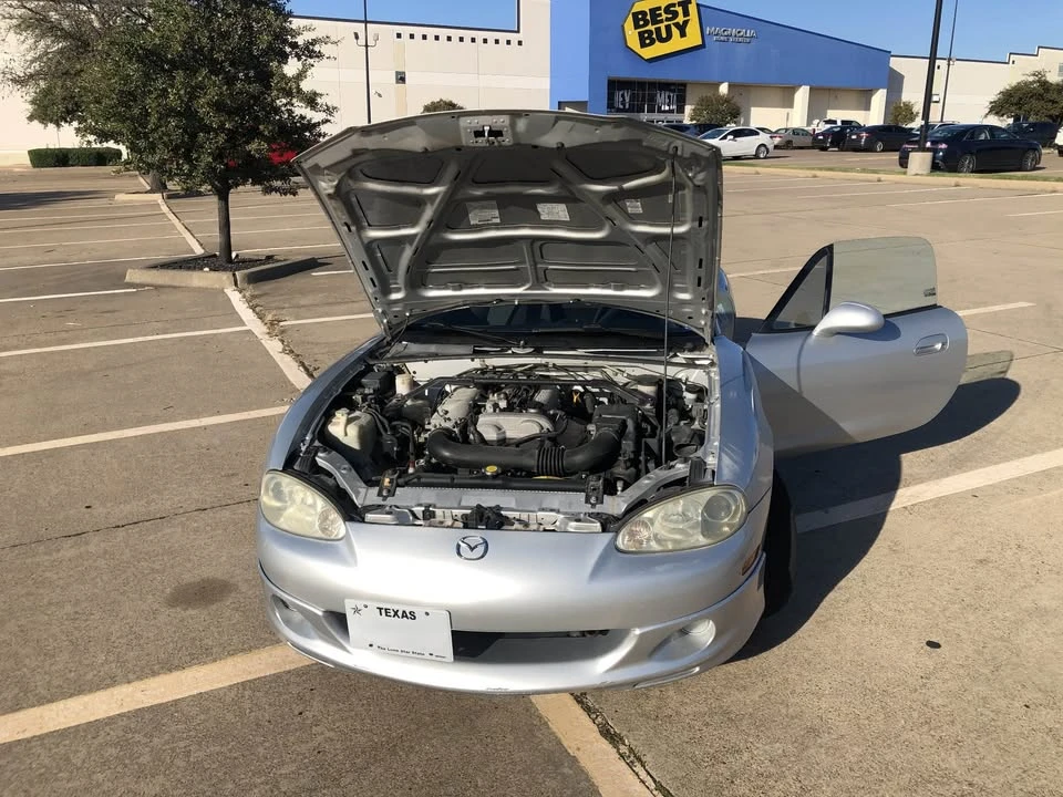 2001 Mazda NB MX-5 Miata - Image 9 of 14
