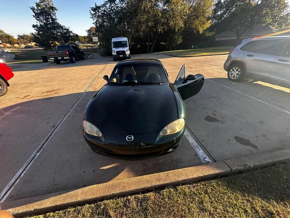 2001 Mazda NB MX-5 Miata - Image 8 of 8