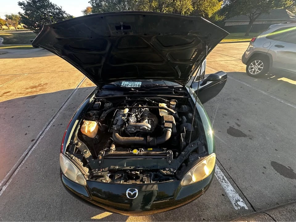 2001 Mazda NB MX-5 Miata - Image 2 of 8