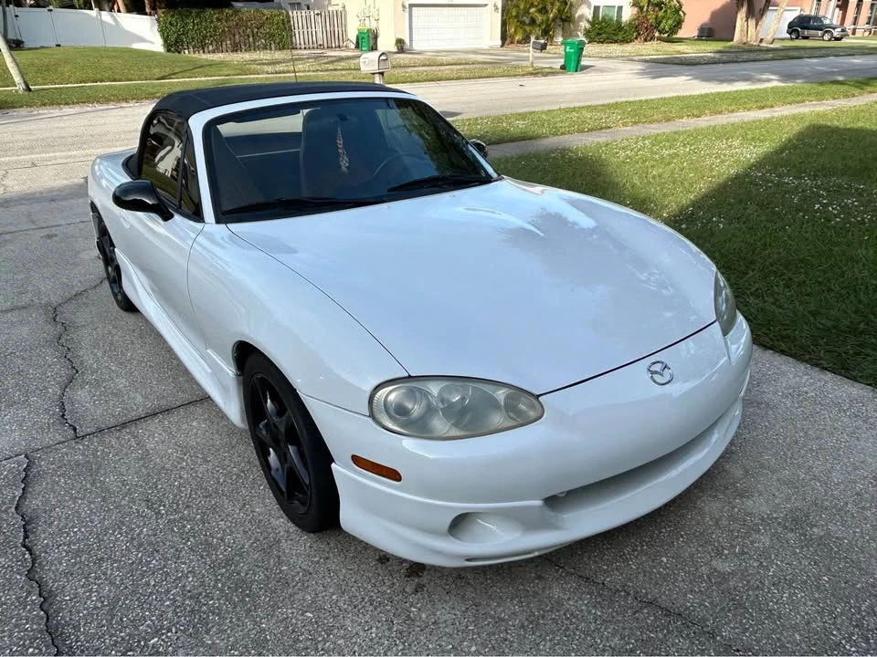 2001 Mazda NB MX-5 Miata - Image 5 of 7