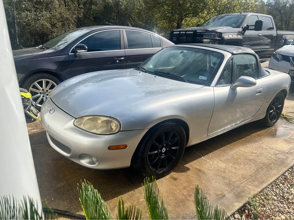 2001 Mazda NB MX-5 Miata - Image 5 of 5