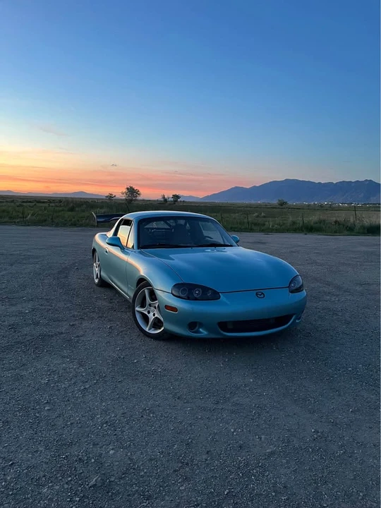 2001 Mazda NB MX-5 Miata - Image 10 of 18